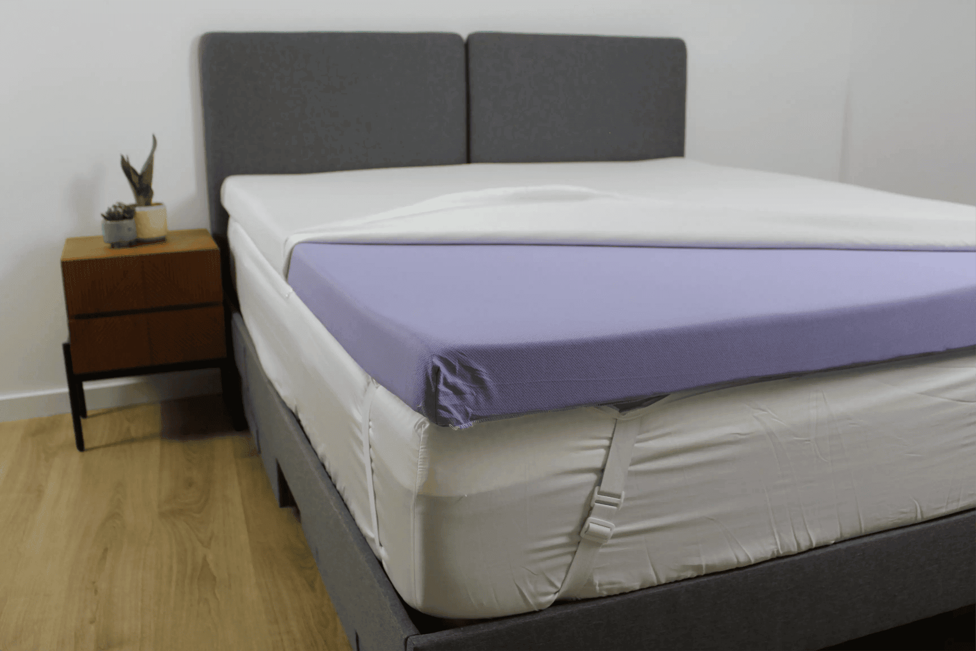 Forever Topper auf dem Bett